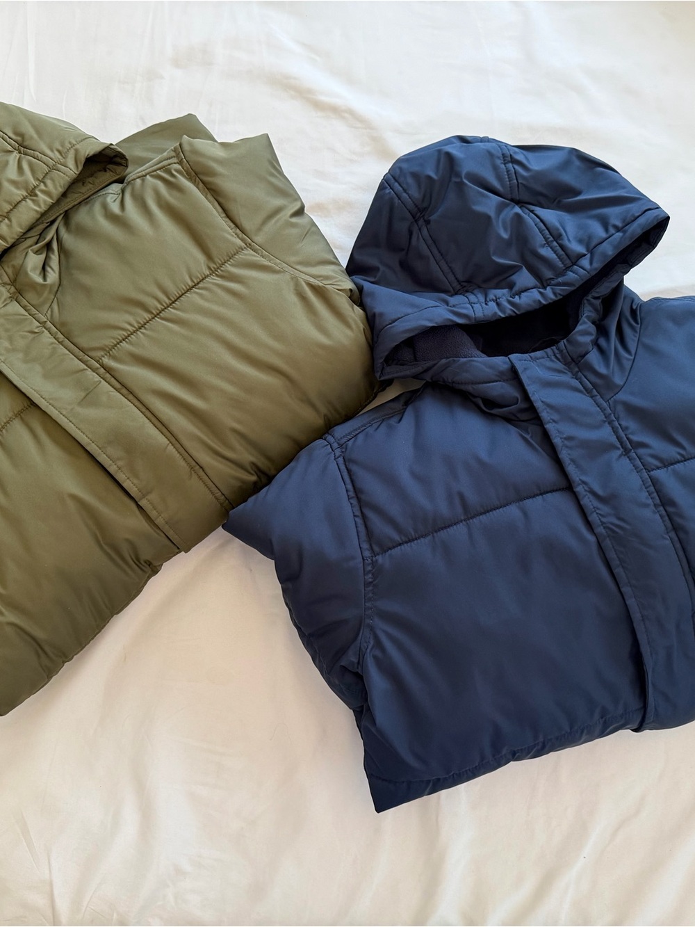 Old Navy Kids Puffer Jacket Set in Olive Green and Navy